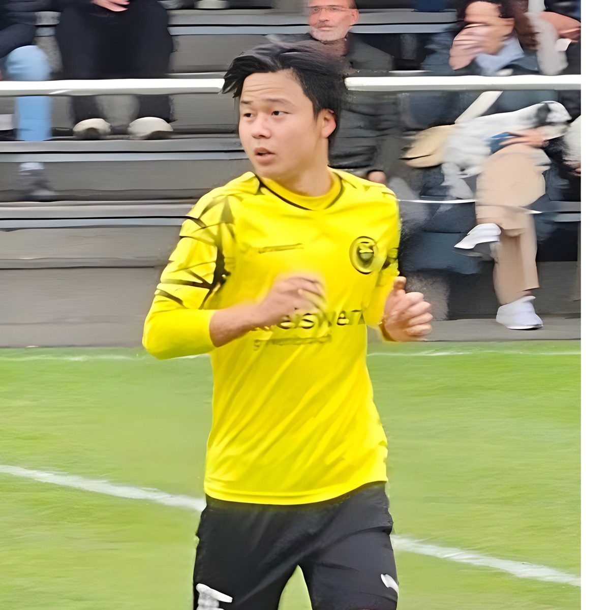 須黒 広也